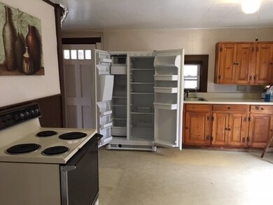 57 Ashfield St unit 57, Shelburne Falls, MA 01370 - photo 3