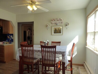 1002 2nd Ave NE, Jamestown, ND 58401 - photo 3