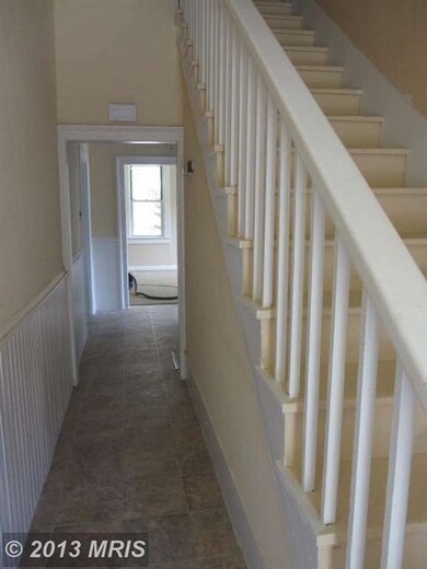 204 Wolf Gap Rd, Edinburg, VA 22824 - photo 5