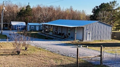 172 Beach Rd, Camden, AL 36726 - photo 3