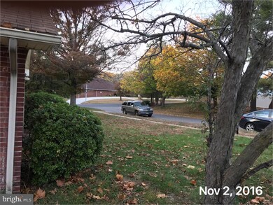6 Pensdale Ln, Willingboro, NJ 08046 - photo 3