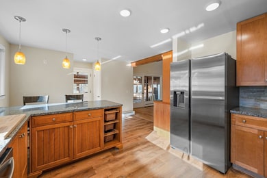 453 Route 101, Bedford, NH 03110 - photo 7