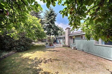 8385 SE 34th St, Mercer Island, WA 98040 - photo 5