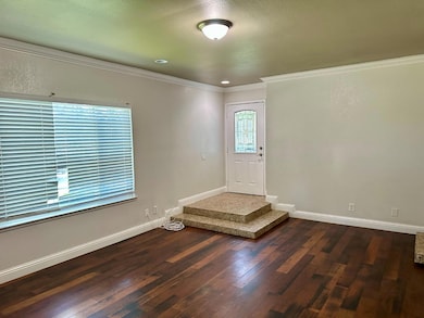 5683 N Rafael Ave, Fresno, CA 93711 - photo 3