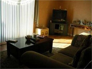 18 Patrick Rd, Tewksbury, MA 01876 - photo 5