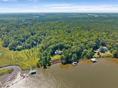 1976 Custis Millpond Rd, West Point, VA 23181 - photo 5