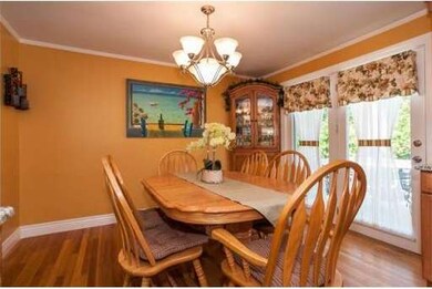 227 W Meadow Rd, Lowell, MA 01854 - photo 4