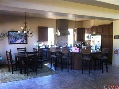Comfortable kitchen with all the upgrades.