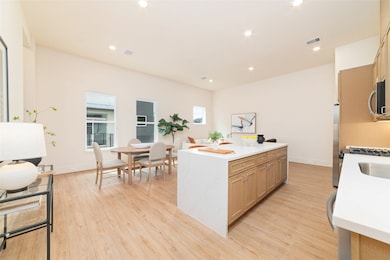 859 Rachel St unit F, Houston, TX 77091 - photo 5