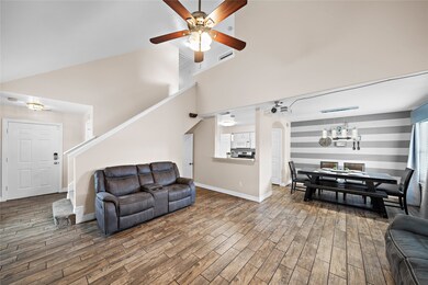 9274 Kingsflower Cir, Houston, TX 77075 - photo 4