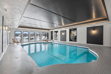 2045 Lost Dauphin Rd, de Pere, WI 54115 - photo 6