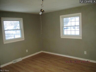 607 Irving Park Blvd, Sheffield Lake, OH 44054 - photo 6