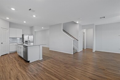 321 Arnage Dr, Hutto, TX 78634 - photo 5