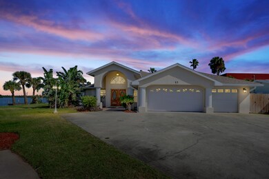 13 Harbor Cir, Cocoa Beach, FL 32931 - photo 5