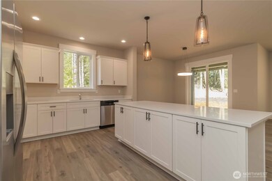 18410 Rampart Ct SE, Yelm, WA 98597 - photo 7