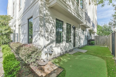 1802 Vermont St, Houston, TX 77006 - photo 6