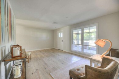 3721 E Meadowbrook Ave, Phoenix, AZ 85018 - photo 3