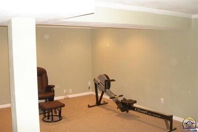 1900 SW Randolph Ave, Topeka, KS 66604 - photo 6