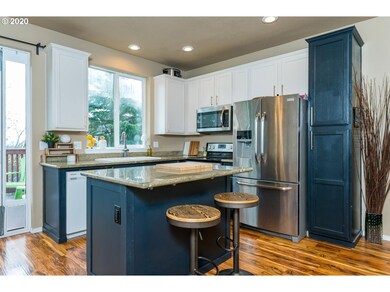 20335 Hoodview Ave, West Linn, OR 97068 - photo 5