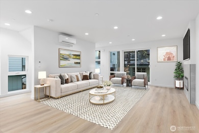 10738 Interlake Ave N, Seattle, WA 98133 - photo 7