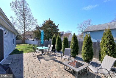 25 Holly Hock Ln, Mount Laurel, NJ 08054 - photo 2