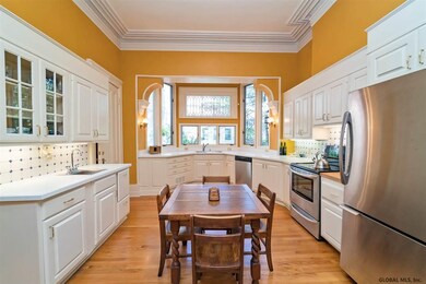 223 Lancaster St, Albany, NY 12210 - photo 5