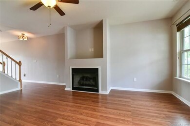 Living room/fireplace