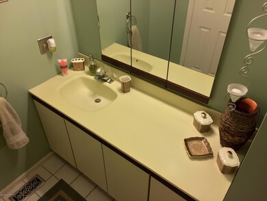 HalfBathB