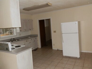 106 Ernest Dr, Tunnel Hill, GA 30755 - photo 6