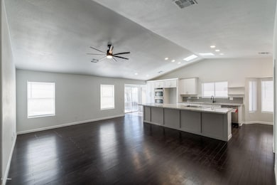 Open Kitchen