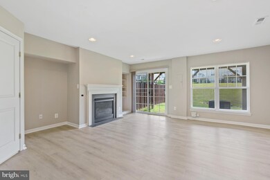 9147 Ribbon Falls Loop, Bristow, VA 20136 - photo 5