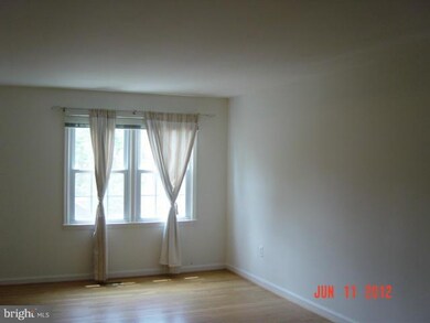 5907 Empire Way, Rockville, MD 20852 - photo 5