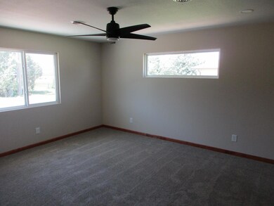 1506 Cattle Trail St, Goodland, KS 67735 - photo 5