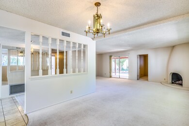 L - Shaped Greatroom