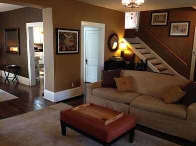 2611 Glen Echo Dr Living Room 3