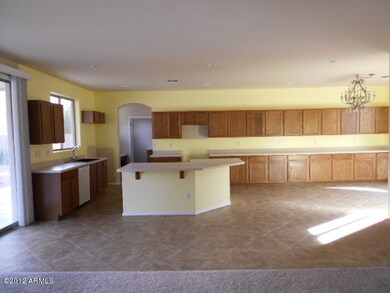 kitchen & breakfast room