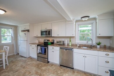 7 Eisenhower Way, Plymouth, MA 02360 - photo 4
