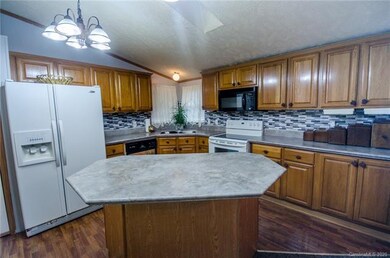 168 Grassy Meadow Ln, Statesville, NC 28625 - photo 6