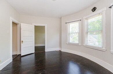 9 Chilcott Place unit 3, Jamaica Plain, MA 02130 - photo 6
