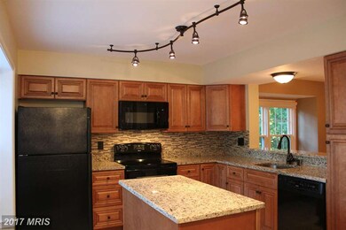 3815 Water Drop Ct, Burtonsville, MD 20866 - photo 2