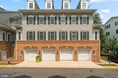 8931 Milford Haven Ct unit 31A, Lorton, VA 22079 - photo 3