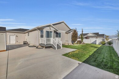 7049 W Jacobs Park Ln, West Jordan, UT 84081 - photo 6