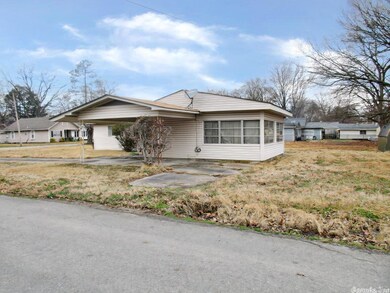 711 S Anna St, Stuttgart, AR 72160 - photo 3