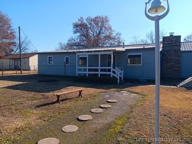 501 NE 5th St, Pryor, OK 74361 - photo 2