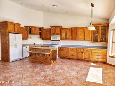 35575 S Antelope Creek Rd, Wickenburg, AZ 85390 - photo 5