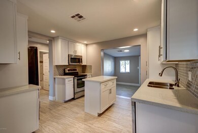6434 E Aspen Ave-10