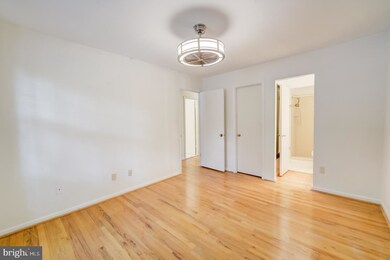 5424 Midship Ct, Burke, VA 22015 - photo 5