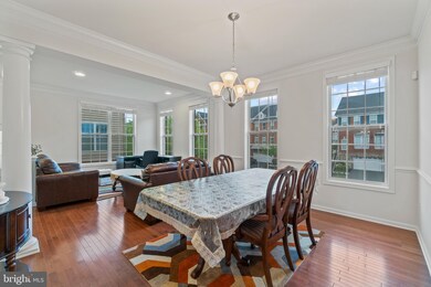 23265 Hanworth St, Ashburn, VA 20148 - photo 5