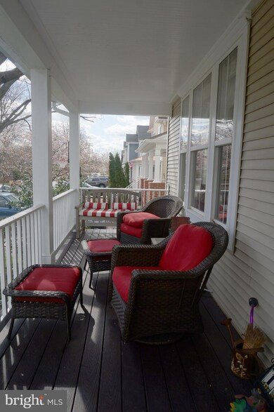 1113 Lincoln Ave, Falls Church, VA 22046 - photo 2