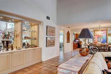 907 Foxpointe Cir, Delray Beach, FL 33445 - photo 6